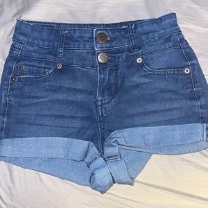 high waisted blue jean shorts!